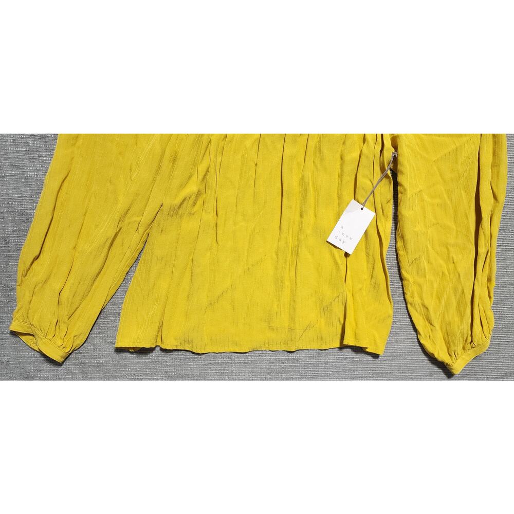 A New Day Mustard Yellow Square Neck Boho Blouse Women’s Size L NWT Pearl Button - Picture 4 of 13